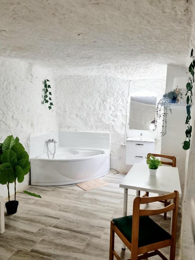 La Cueva Apartaments Valencia Paterna Eksteriør billede